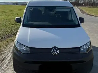 Gebraucht VW Caddy 102 PS (75 kW) 2021 Weiß Van / Kleinbus