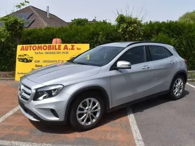 Gebraucht Mercedes GLA180 Urban 109 PS (80 kW) 2016 Silber SUV