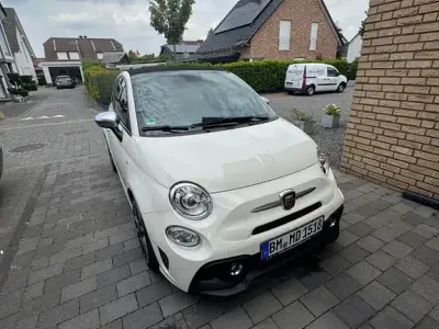 Gebraucht Abarth 595C Turismo 165 PS (121 kW) 2023 Weiß Cabrio