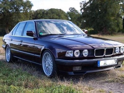 Occasion BMW 750 Performance 299 PK (219 kW) 1991 Rood Sedan