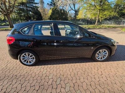 Usata BMW 225 Active Tourer iPerformance 224 CV (164 kW) 2018 Nero Monovolume