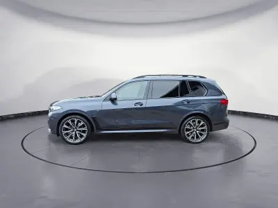 Gebraucht BMW X7 Sport Line 530 PS (389 kW) 2022 Arktikgrau brillanteffekt SUV