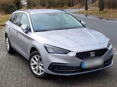 Gebraucht Seat Leon Style 110 PS (80 kW) 2024 Silber Kombi