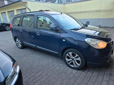 Second-hand Dacia Lodgy 116 CP (85 kW) 2013 Albastru Monovolum