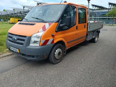 Gebraucht Ford Transit 116 PS (85 kW) 2009 Orange Kombi