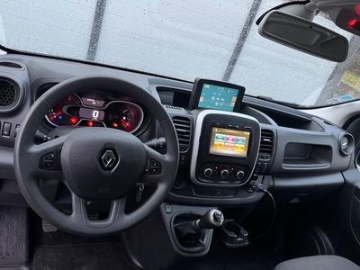 Gebraucht Renault Trafic 145 PS (106 kW) 2021 Weiß Van / Kleinbus