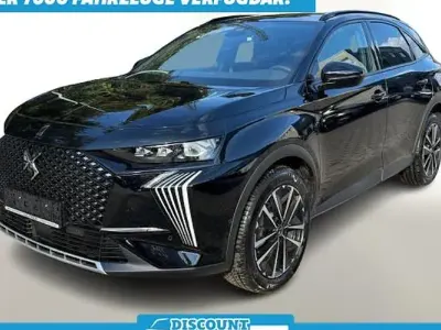 Neu DS Automobiles DS7 Crossback 131 PS (96 kW) 2025 Perla nera schwarz metallic SUV