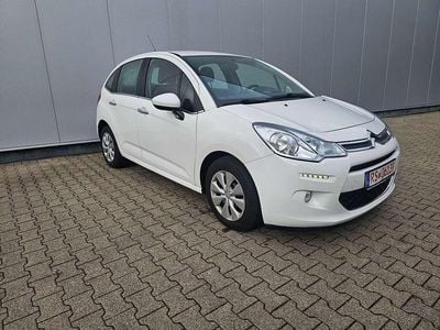 Gebraucht Citroën C3 Live 68 PS (50 kW) 2017 Weiß Limousine