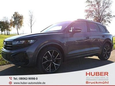 Siliziumgrau metallic Gebraucht 2024 VW Touareg R-line SUV | 84.789 € (Teuer)