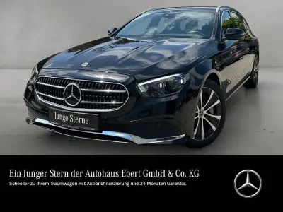 Gebraucht Mercedes E300 194 PS (142 kW) 2021 Schwarz uni Limousine