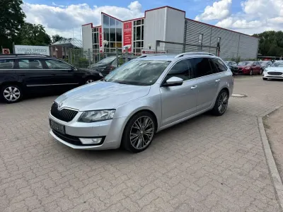Gebraucht Skoda Octavia Elegance 150 PS (110 kW) 2014 Silber Kombi