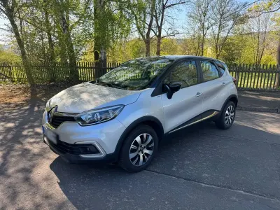 Usata Renault Captur Experience 118 CV (86 kW) 2018 Argento SUV