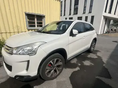 Gebraucht Citroën C4 Aircross Attraction 114 PS (83 kW) 2013 Weiß SUV