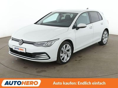 Gebraucht VW Golf VII Life 150 PS (110 kW) 2020 Weiß Limousine