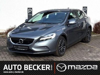 Gebraucht Volvo V40 Momentum 122 PS (89 kW) 2017 Osmium grey metallic (metallic) Limousine