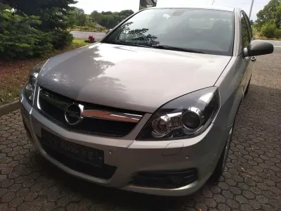 Gebraucht Opel Vectra GTS 250 PS (183 kW) 2007 Silber Limousine