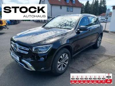 Gebraucht Mercedes GLC200 197 PS (144 kW) 2019 Schwarz SUV