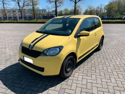 Gebraucht Skoda Citigo Ambition 60 PS (44 kW) 2013 Gelb Kleinwagen