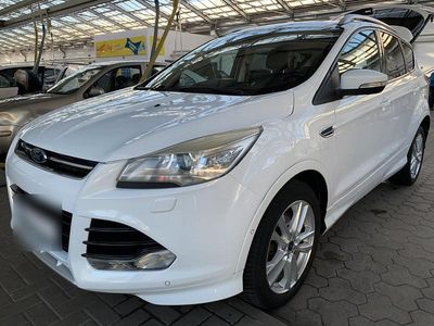 Käytetty Ford Kuga 163 HP (119 kW) 2014 Valkoinen Katumaasturi