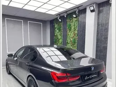 Gebraucht BMW 740 Performance 320 PS (235 kW) 2018 Schwarz Limousine