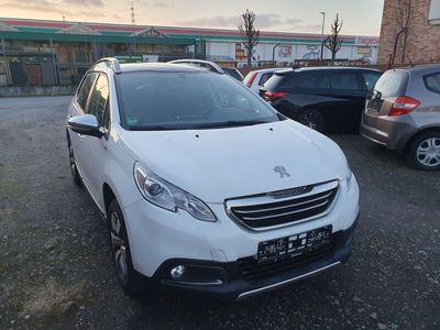 gebraucht Peugeot 2008 Style Klima Alu Panorama Tempomat LED PDC