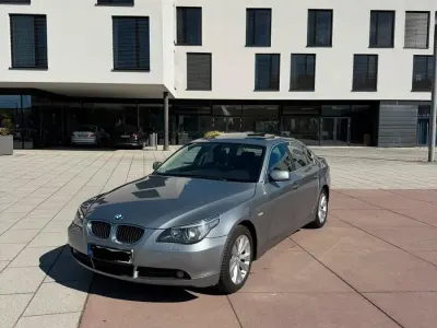 Brugt BMW 530 235 HK (172 kW) 2005 Sølv Sedan