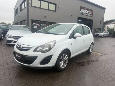 Gebraucht Opel Corsa Energy 75 PS (55 kW) 2014 Weiß Kleinwagen