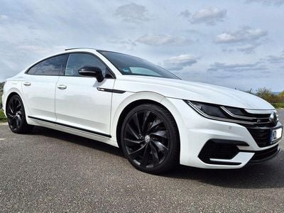 Gebraucht VW Arteon R-line 190 PS (139 kW) 2018 Weiß Kleinwagen