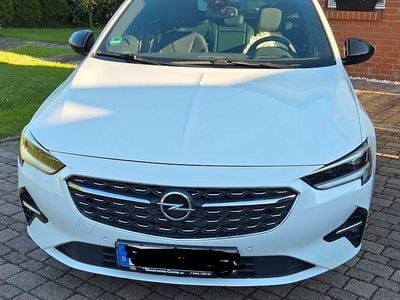 Gebraucht Opel Insignia Ultimate 174 PS (127 kW) 2021 Weiß Kombi