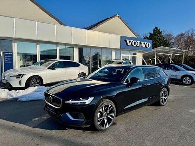 Gebraucht Volvo V60 Ultra 349 PS (256 kW) 2025 Onyx black / metallic (metallic) Kombi