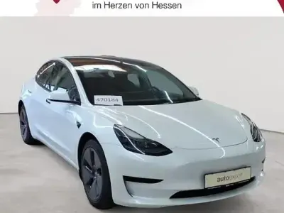 Gebraucht Tesla Model 3 RWD 239 kW (325 PS) 2022 Weiß Limousine
