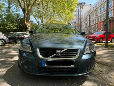 Gebraucht Volvo V50 Summum 136 PS (100 kW) 2008 Blau Kombi