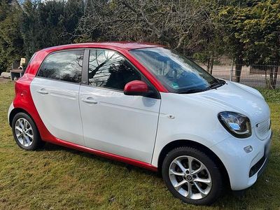 Gebraucht Smart ForFour 90 PS (66 kW) 2017 Weiß Kleinwagen
