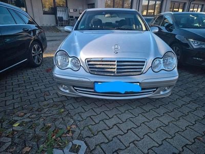 Mercedes C200