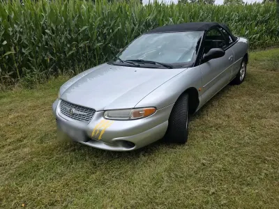 Gebraucht Chrysler Stratus Limited 163 PS (119 kW) 2000 Silber Cabrio
