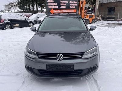 Gebraucht VW Jetta Comfortline 105 PS (77 kW) 2012 Grau Limousine