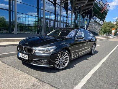 BMW 730