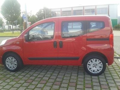Gebraucht Fiat Qubo Trekking 99 PS (72 kW) 2009 Rot Van / Kleinbus