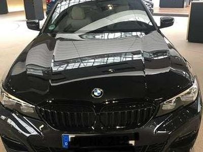 Schwarz Gebraucht 2020 BMW 320 Gran Turismo M Sport Limousine | 29.990 €