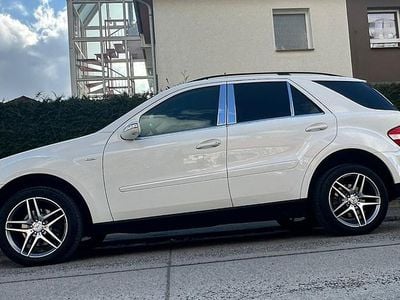 Brugt Mercedes ML350 272 HK (200 kW) 2007 Hvid SUV