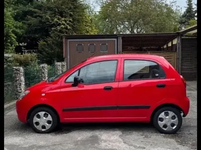 Gebraucht Chevrolet Matiz 52 PS (38 kW) 2010 Rot Kleinwagen