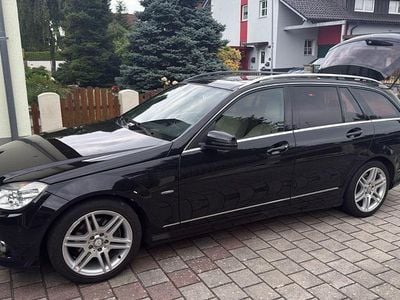 Gebraucht Mercedes C200 184 PS (135 kW) 2010 Schwarz Kombi