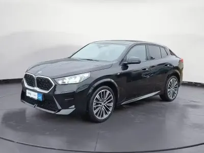 Używany BMW X2 M Sport 156 KM (114 kW) 2025 Czarny SUV