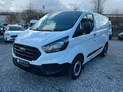 Używany Ford Transit Custom 118 KM (86 kW) 2019 Biały Sedan/Limuzyna