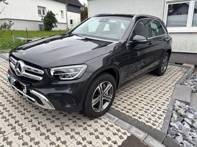 Mercedes GLC300e