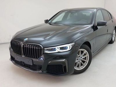 BMW 730