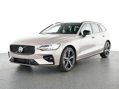 Gebraucht Volvo V60 Ultra 197 PS (144 kW) 2025 Silber Kombi