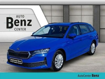 Neu Skoda Octavia Selection 116 PS (85 kW) 2025 Blau Kombi