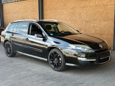 Gebraucht Renault Laguna III 173 PS (127 kW) 2015 Schwarz Kombi