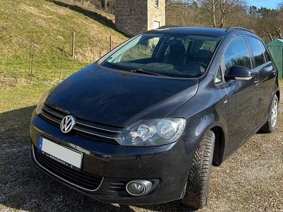 Schwarz Gebraucht 2013 VW Golf Life Limousine | 5.300 € (Superpreis)